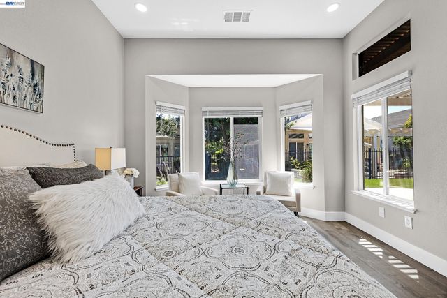 1586 Imperial Way, Brentwood, CA 94513