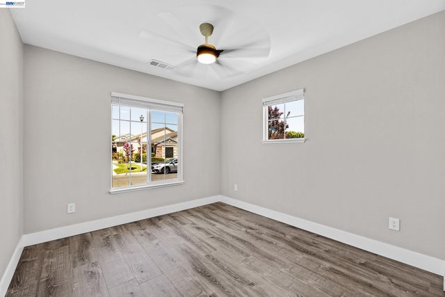 1586 Imperial Way, Brentwood, CA 94513