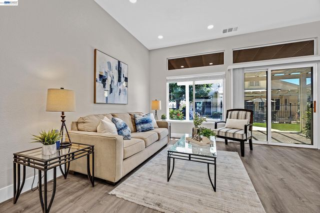 1586 Imperial Way, Brentwood, CA 94513