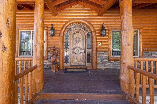 39737 Flicker Road, Fawnskin, CA 92333