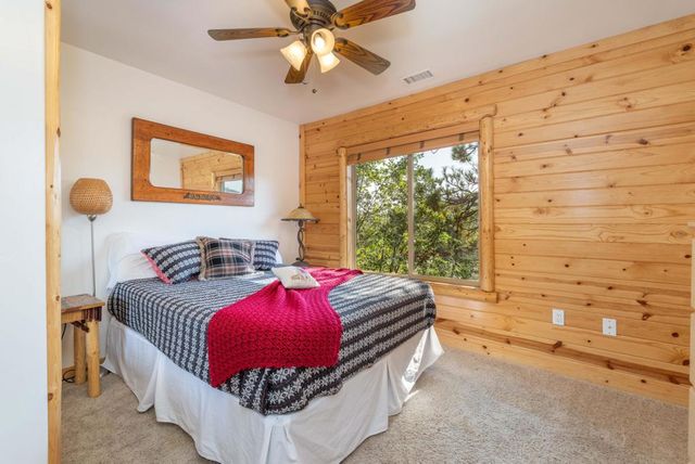 39737 Flicker Road, Fawnskin, CA 92333