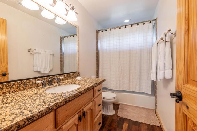 39737 Flicker Road, Fawnskin, CA 92333