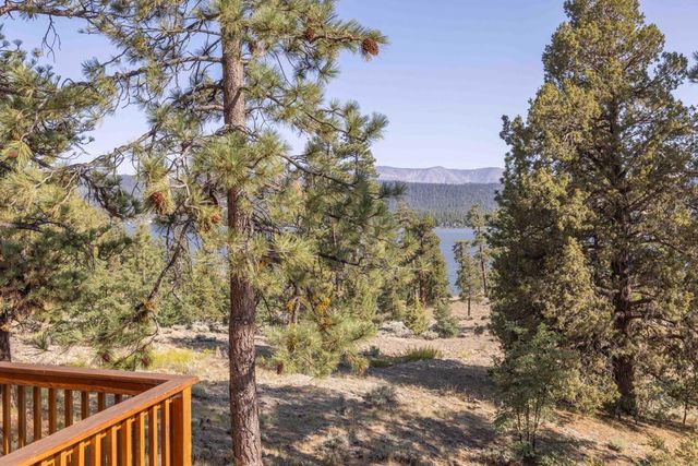 39737 Flicker Road, Fawnskin, CA 92333