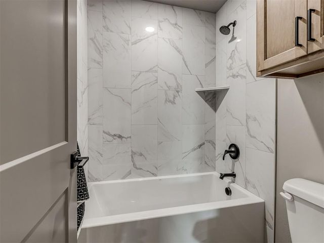 16028 Catalonia Place, Oklahoma City, OK 73170