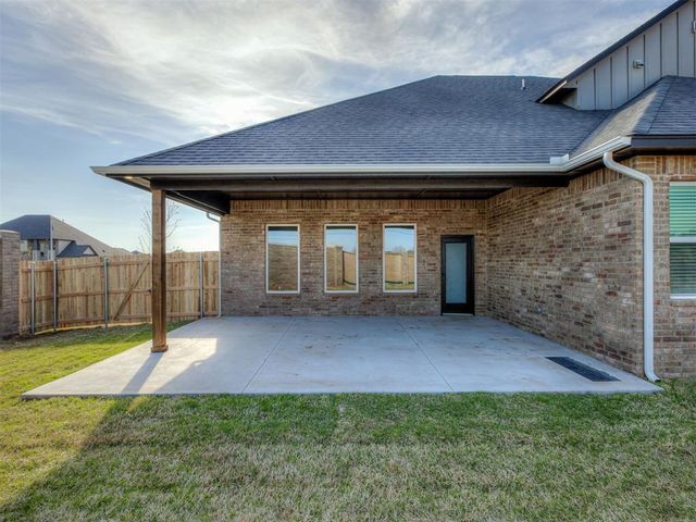 16028 Catalonia Place, Oklahoma City, OK 73170