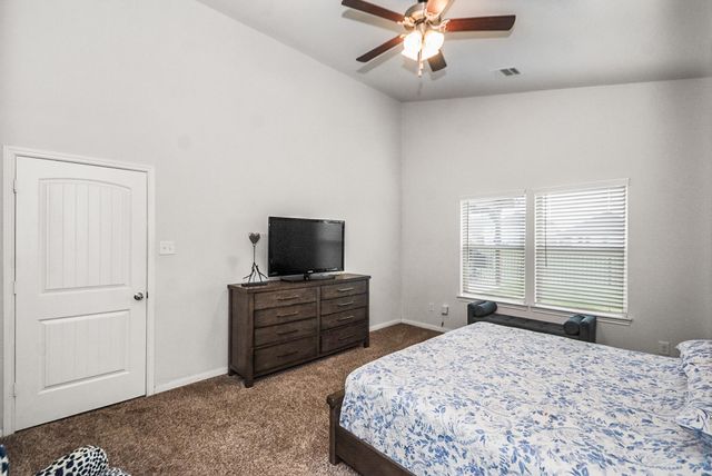 726 Rim Water Drive, Alvin, TX 77511
