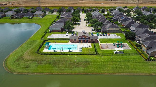 726 Rim Water Drive, Alvin, TX 77511