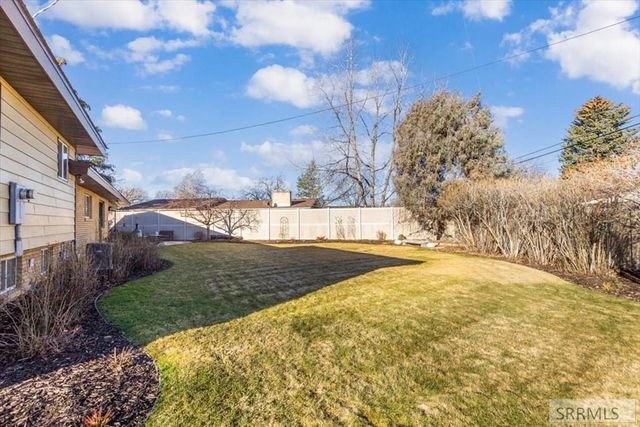 1321 Azalea Drive, Idaho Falls, ID 83404