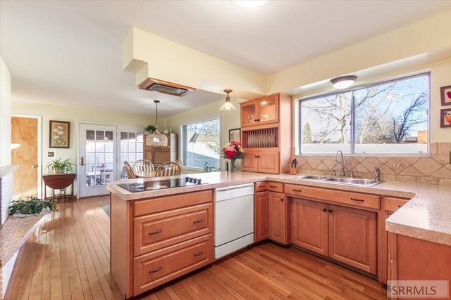 1321 Azalea Drive, Idaho Falls, ID 83404