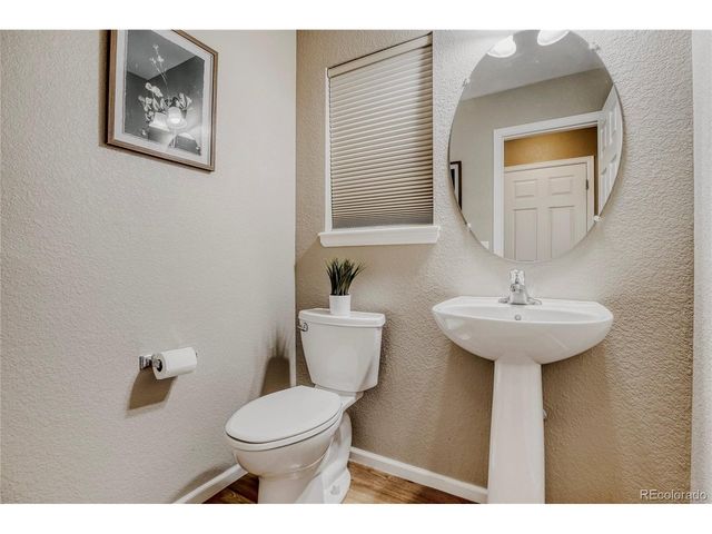 20591 E Hamilton Ave, Aurora, CO 80013