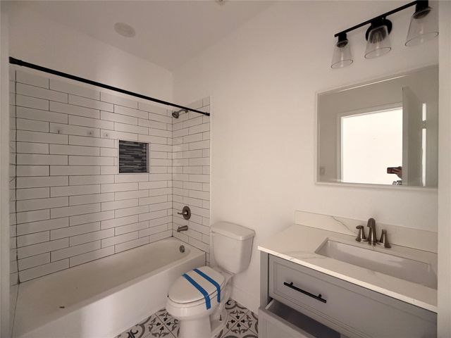 1343 Alpha Lane, Crosby, TX 77532