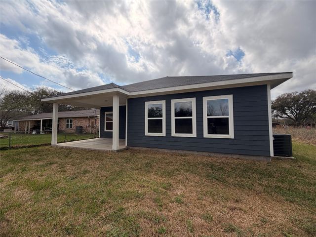 1343 Alpha Lane, Crosby, TX 77532