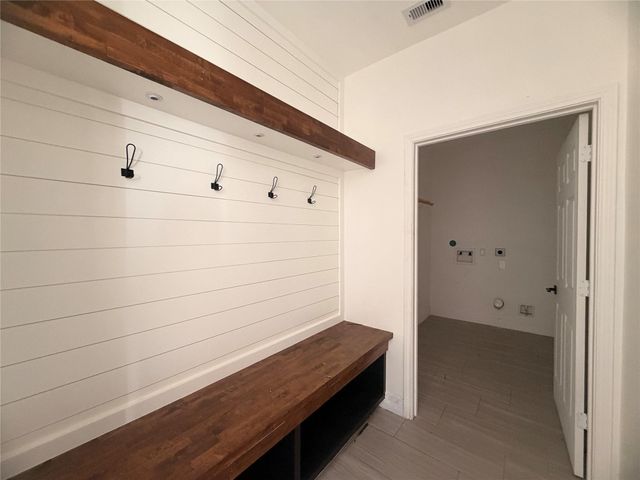 1343 Alpha Lane, Crosby, TX 77532