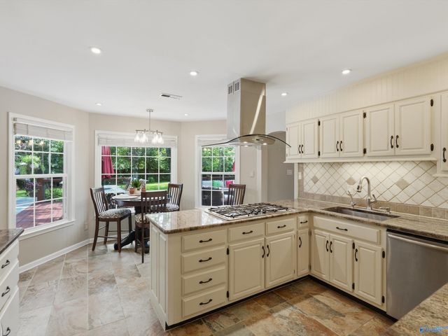 1264 Brandywine Lane, Decatur, AL 35601