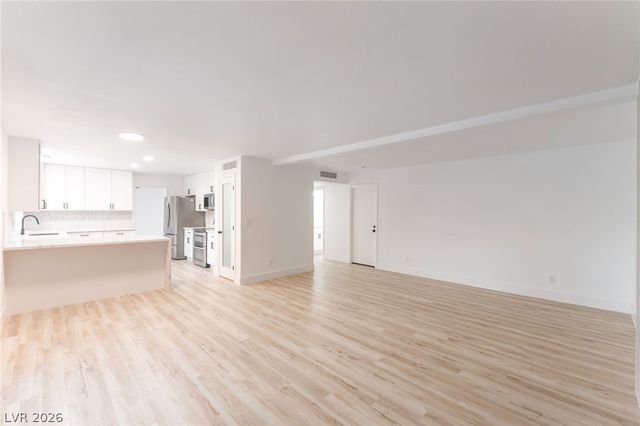 3990 Coolcrest Court, Las Vegas, NV 89103