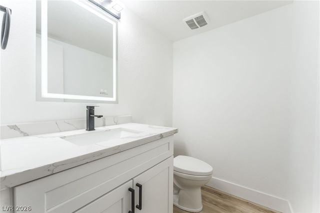 3990 Coolcrest Court, Las Vegas, NV 89103