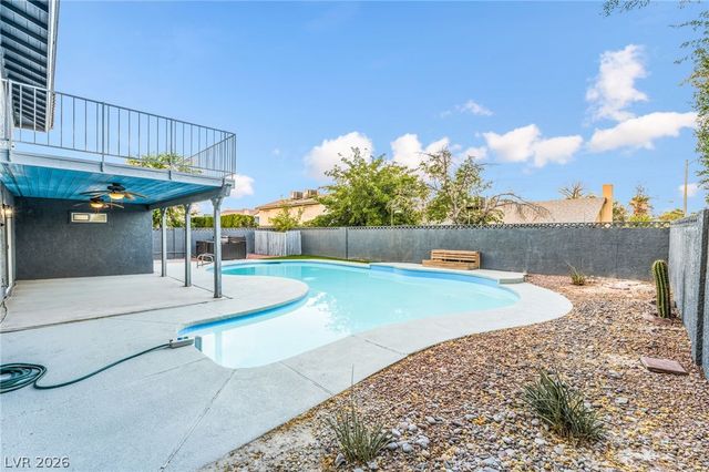 3990 Coolcrest Court, Las Vegas, NV 89103