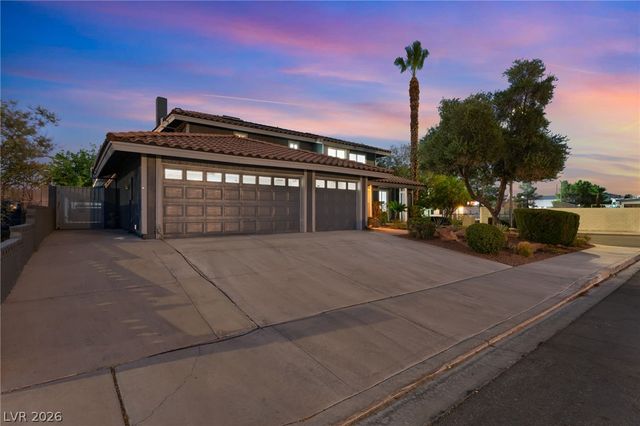 3990 Coolcrest Court, Las Vegas, NV 89103