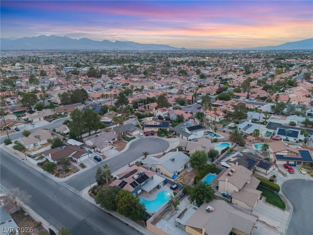3990 Coolcrest Court, Las Vegas, NV 89103