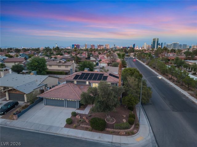 3990 Coolcrest Court, Las Vegas, NV 89103