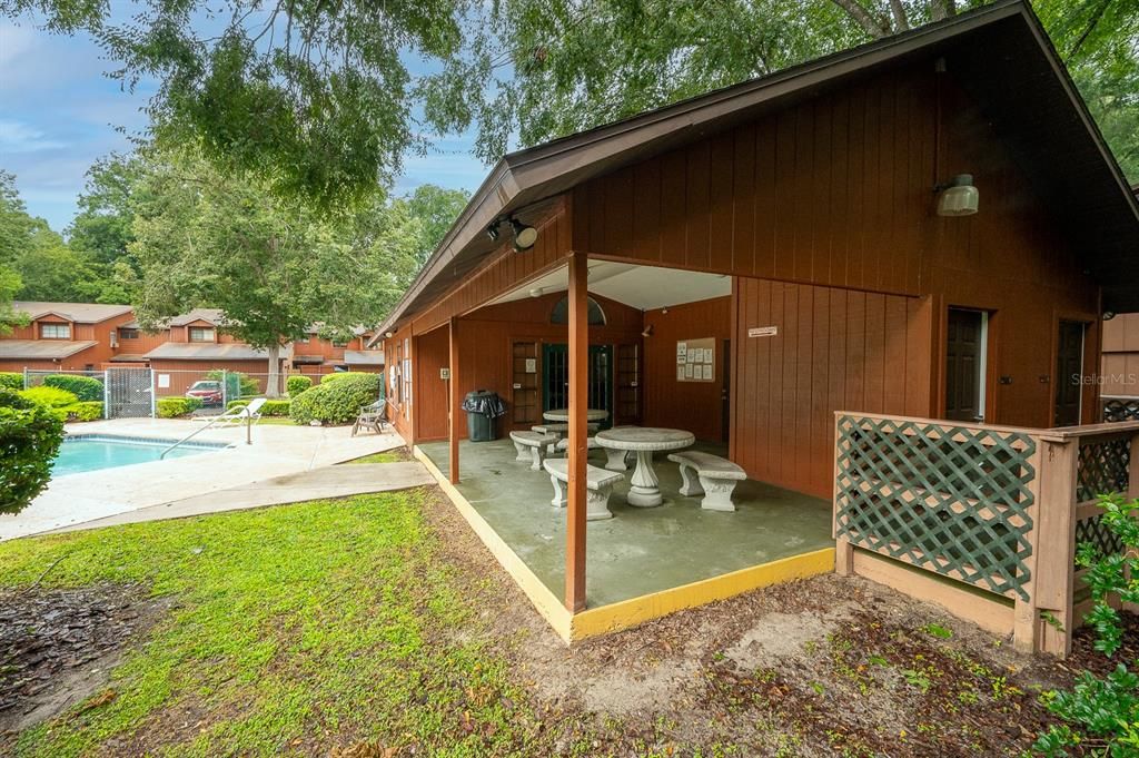 Image 30 of property listing at 900 SW 62ND BOULEVARD I56, Gainesville, FL 32607
