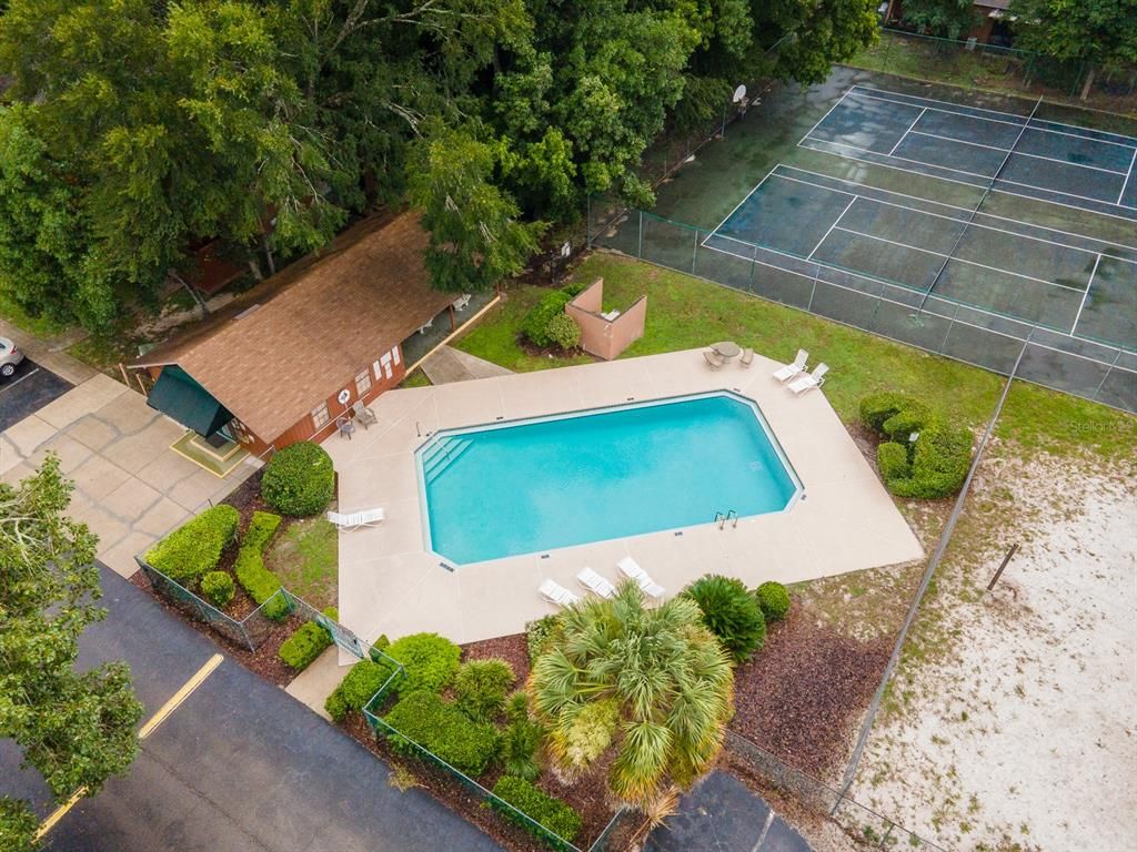 Image 34 of property listing at 900 SW 62ND BOULEVARD I56, Gainesville, FL 32607