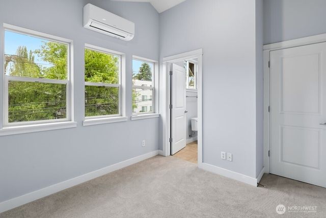 924 SW Holden Street, Seattle, WA 98106