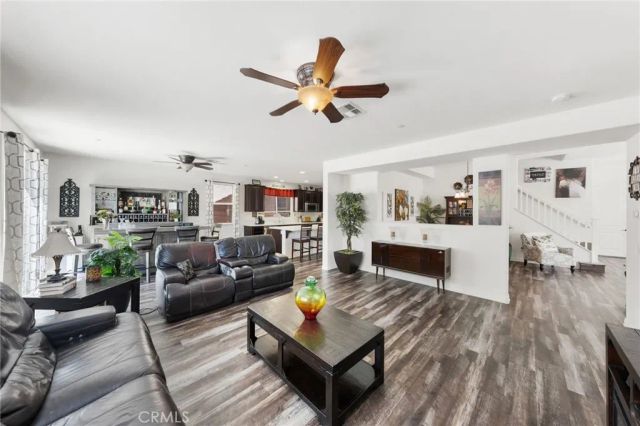 30249 Goldenrain Drive, Menifee, CA 92584