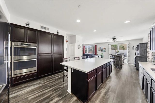 30249 Goldenrain Drive, Menifee, CA 92584