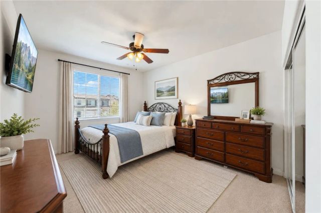 30249 Goldenrain Drive, Menifee, CA 92584