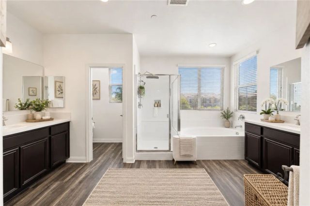 30249 Goldenrain Drive, Menifee, CA 92584