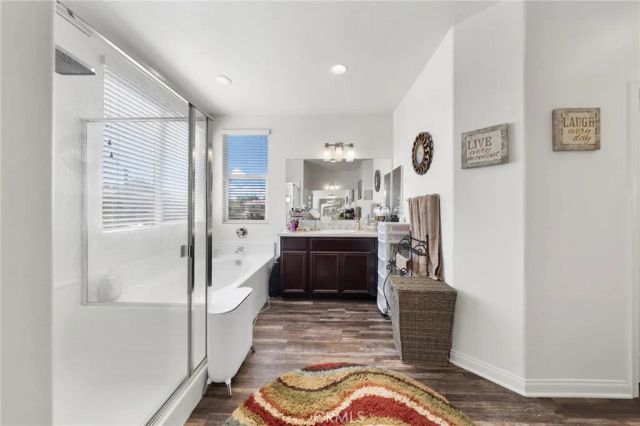 30249 Goldenrain Drive, Menifee, CA 92584