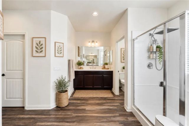 30249 Goldenrain Drive, Menifee, CA 92584