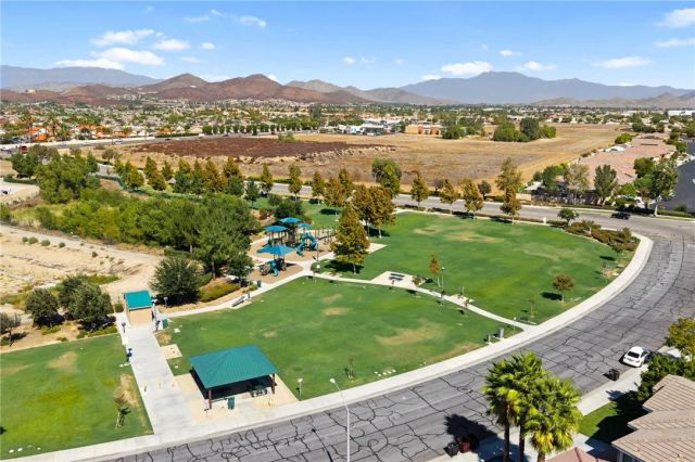 30249 Goldenrain Drive, Menifee, CA 92584