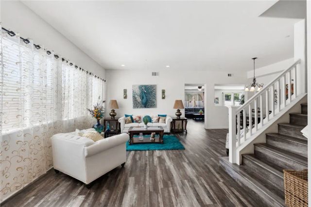 30249 Goldenrain Drive, Menifee, CA 92584