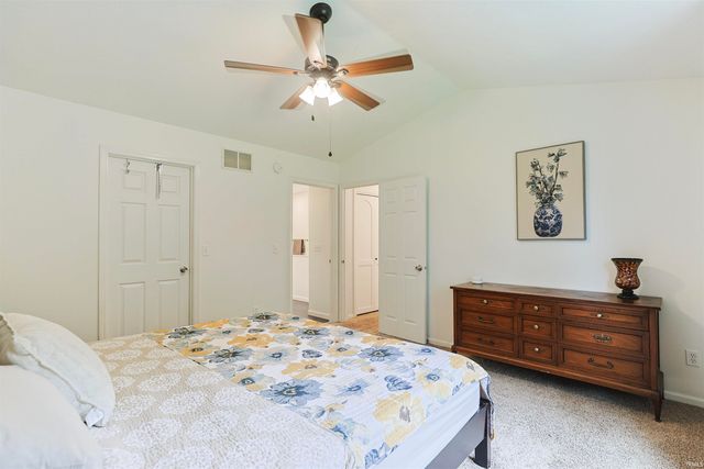 50885 Lexington Glen Drive, Granger, IN 46530