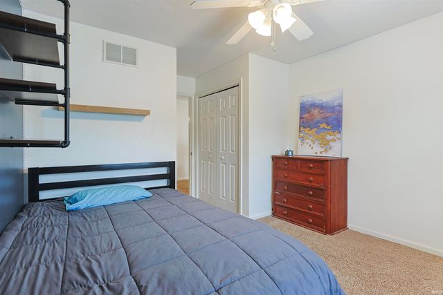 50885 Lexington Glen Drive, Granger, IN 46530