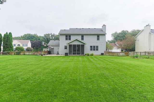 50885 Lexington Glen Drive, Granger, IN 46530