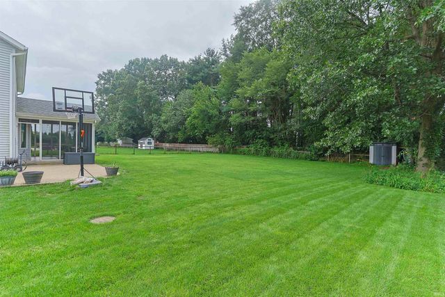 50885 Lexington Glen Drive, Granger, IN 46530