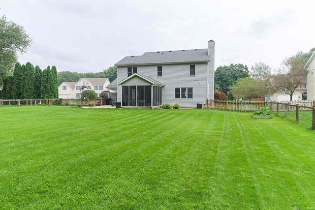 50885 Lexington Glen Drive, Granger, IN 46530
