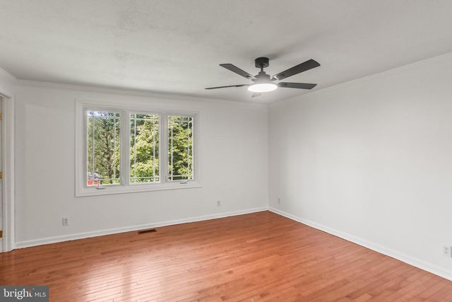 8221 CHURCH RD, Felton, PA 17322