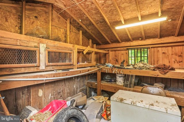 8221 CHURCH RD, Felton, PA 17322