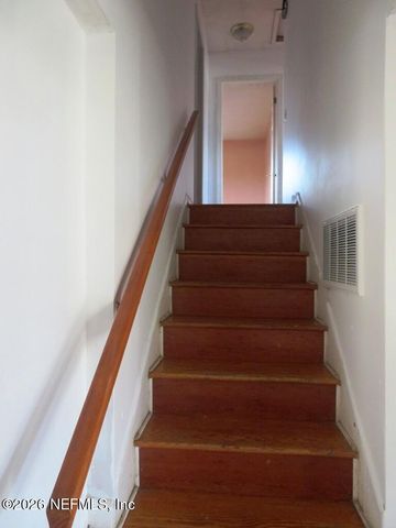 5932 JAGUAR Drive W, Jacksonville, FL 32244