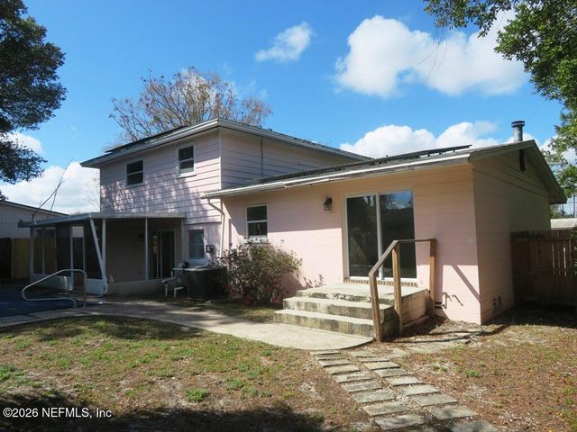 5932 JAGUAR Drive W, Jacksonville, FL 32244