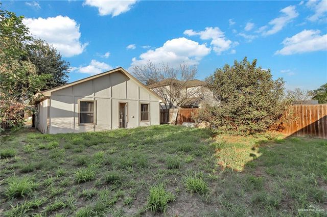 3825 Umar Avenue, Mcallen, TX 78504