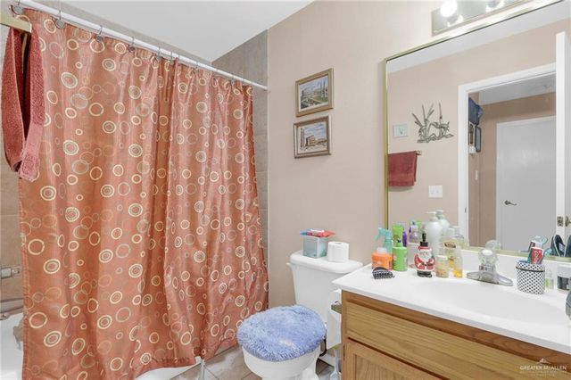 3825 Umar Avenue, Mcallen, TX 78504