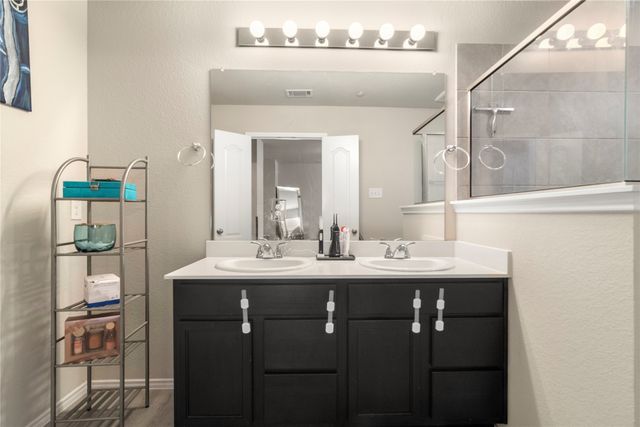 1257 Jones Trail, Lewisville, TX 75077