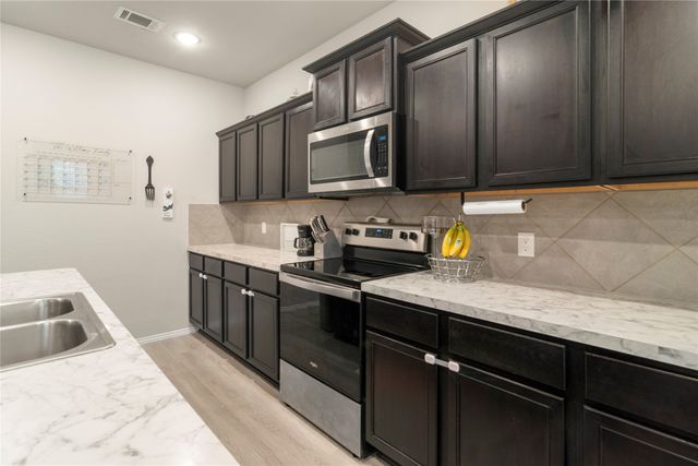 1257 Jones Trail, Lewisville, TX 75077