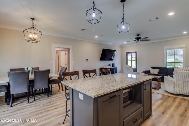 6 Stephens Lane, Sumrall, MS 39482