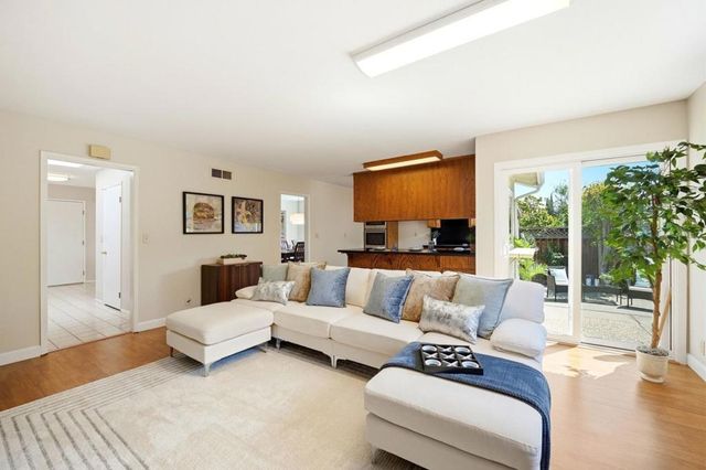 6489 San Anselmo Way, San Jose, CA 95119